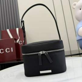 Picture of Gucci Handbags _SKUfw232532627fw